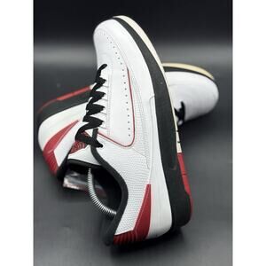 Size 9 - Air Jordan 2 Retro 2016 Low 822819-101 Chicago